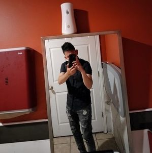 Meet your Posher, Luis